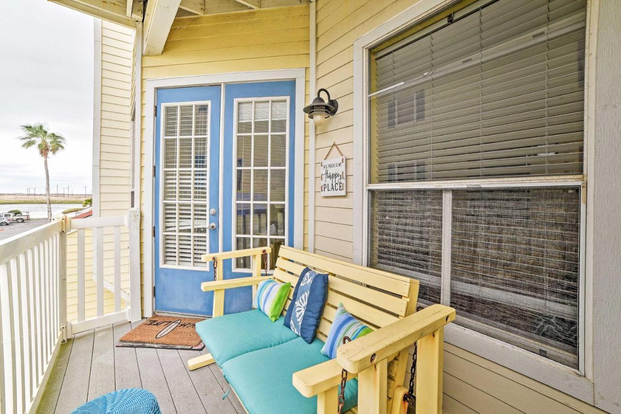 Corpus Christi Resort Condo - Walk To Beach! Exterior photo